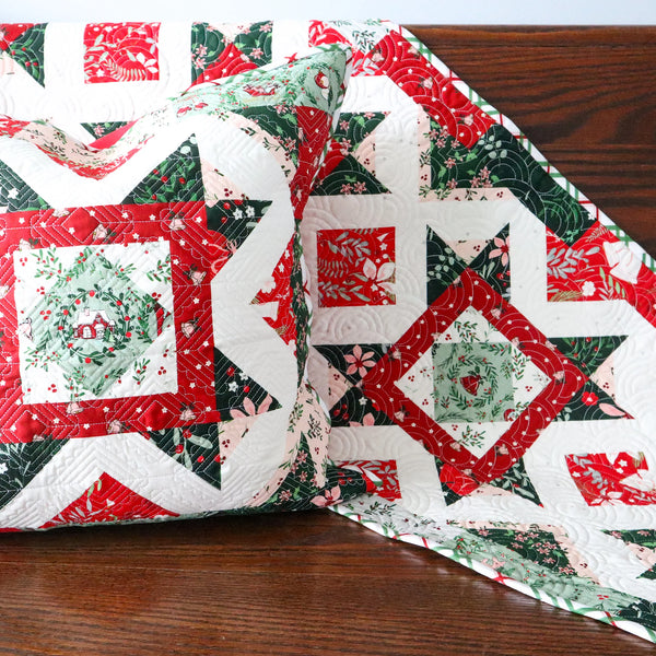 A Little Christmas Table Runner & Pillow Pattern