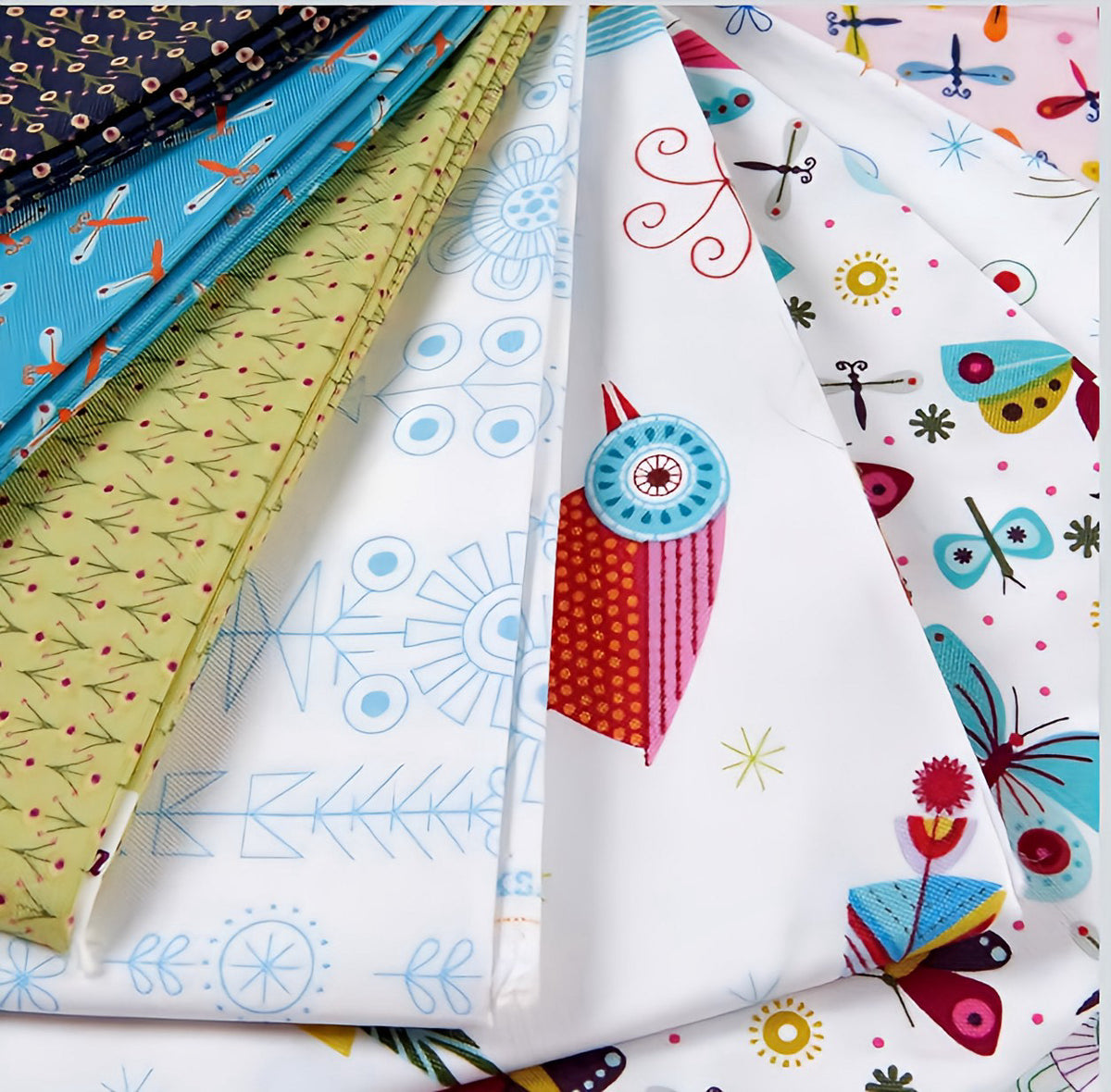 Summer Sampler Fat Quarter Bundle – Clothworks Quilting Fabric Collection