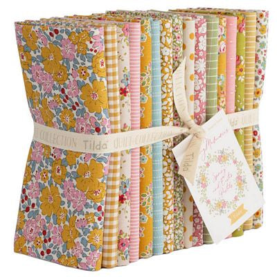 Creating Memories 16 Piece Fat Quarter Bundle (Spring) Quilting Fabric