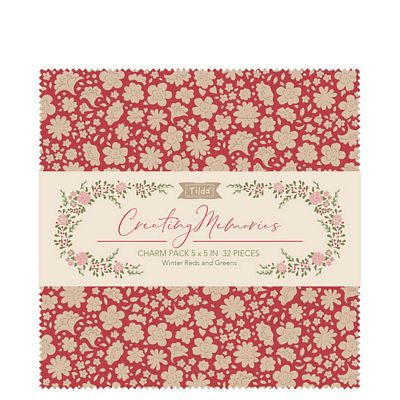 Creating Memories 5" Charm Pack (Winter Reds And Greens) Quilting Fabric